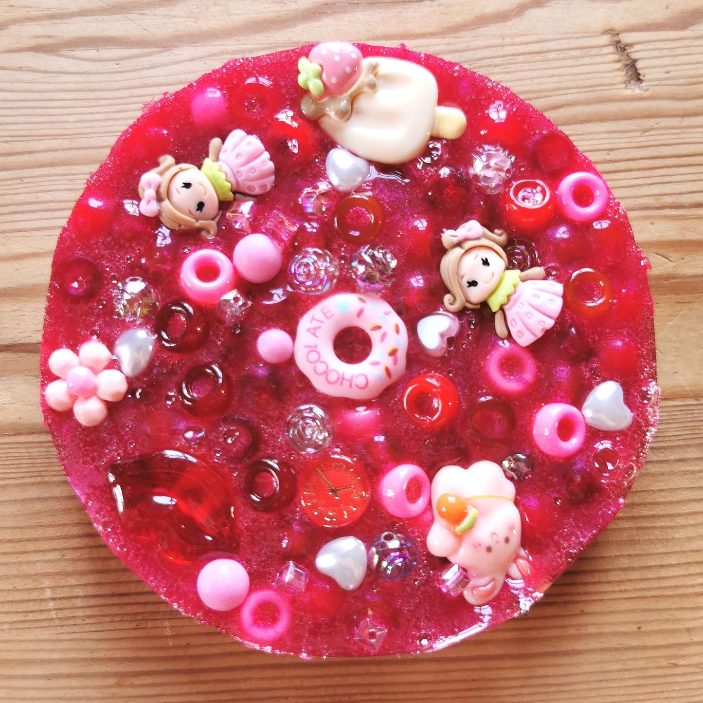 Hermohali 488 (muovi- ja akryylitäyte, pinkki helmiäisvärjätty massa)