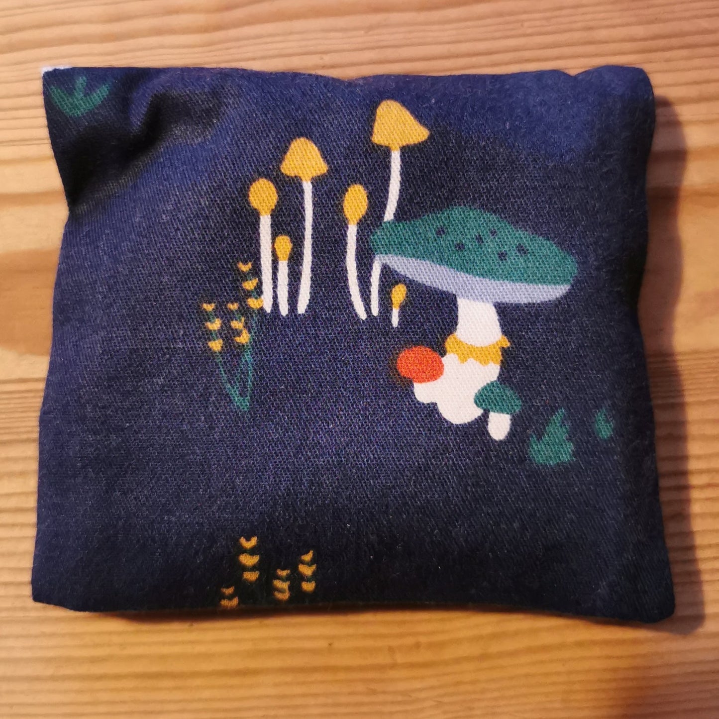 Taskuhali003 (irrotettava päällinen)