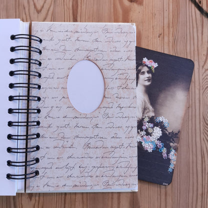 Muistikirja "Runotyttö"