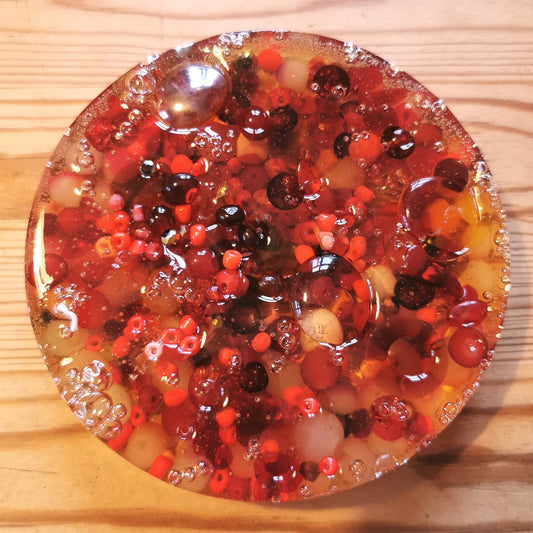 Hermohali 595 (lasihelmitäyte, läpikuultava massa)