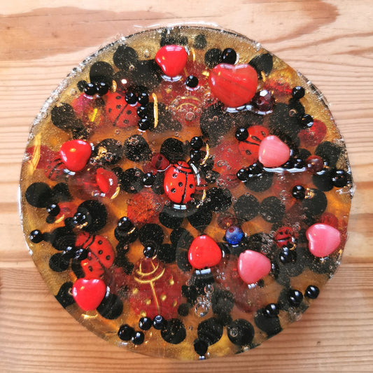 Hermohali 658 (lasihelmitäyte, läpikuultava massa)